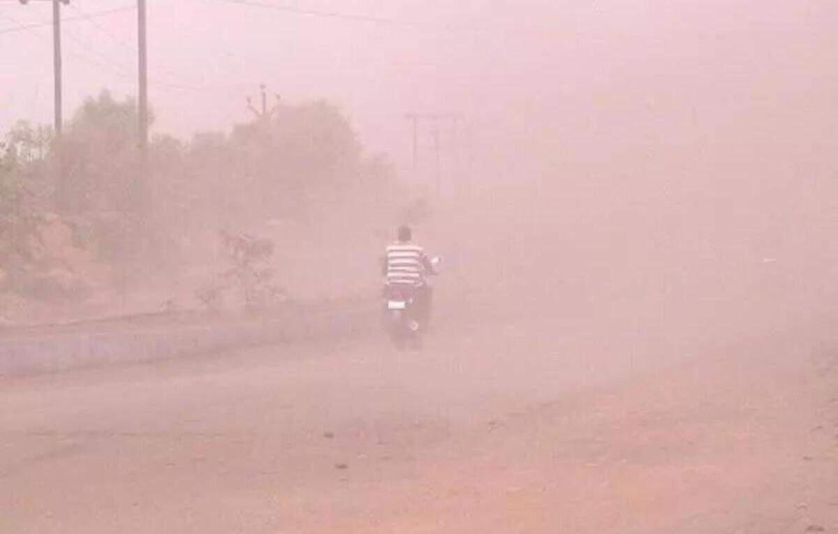 Delhi records AQI of 206; GRAP Stage-I measures enforced across NCR