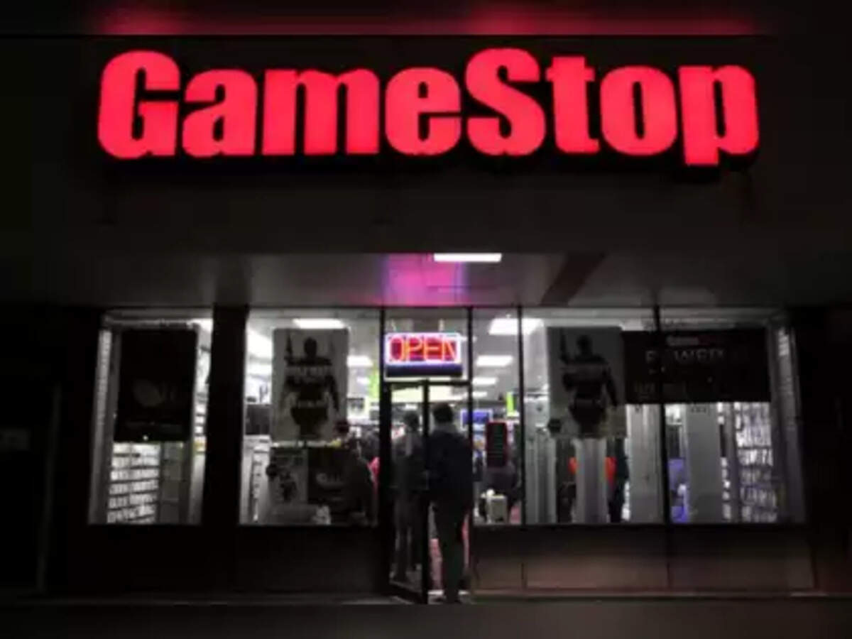 Gamestop store closures and cryptocurrency investment (63) foto