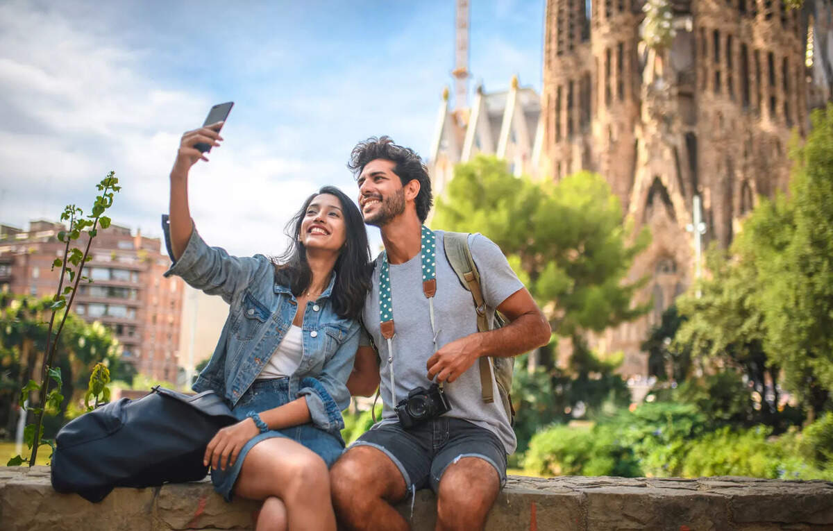 ET Travel - Updates on Travel industry