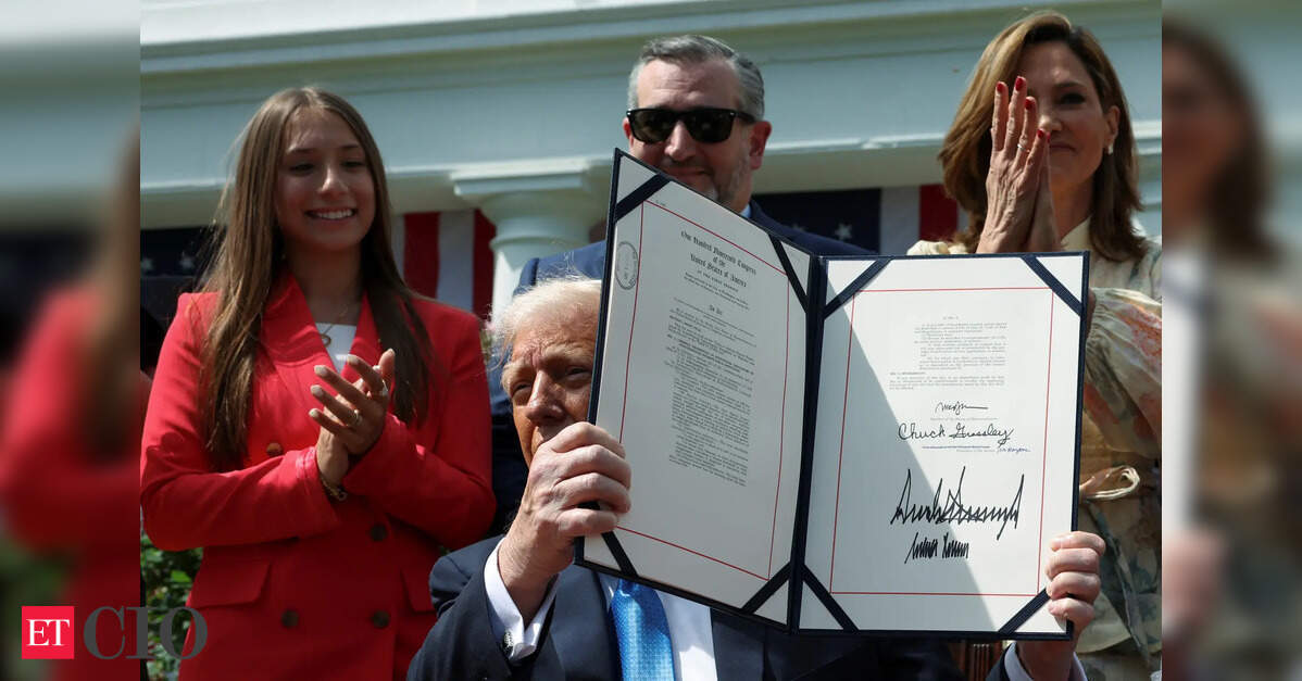 President Trump signs Take It Down Act, addressing nonconsensual