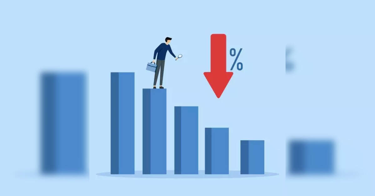 Singapore Job Market Resilience Amid Declining Job Postings: April 2025 ...