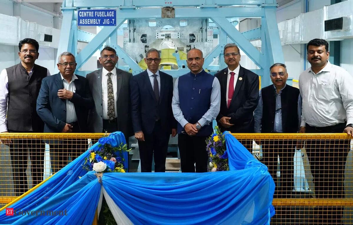 VEM Technologies Delivers First Centre Fuselage for LCA Tejas Mk1A to HAL, Marking Major Pvt Sector Milestone