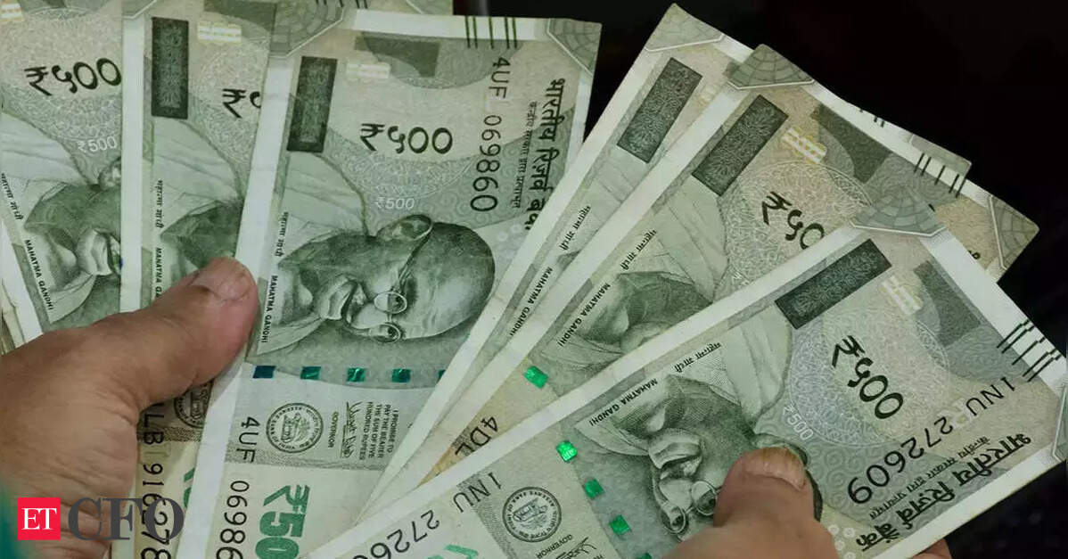 Rupee braces for more losses on oil risks; RBI likely to provide support