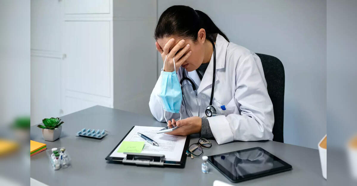 Doctor’s Day Reflection: Why the White Coat Is Losing Its Shine in India – ET HealthWorld