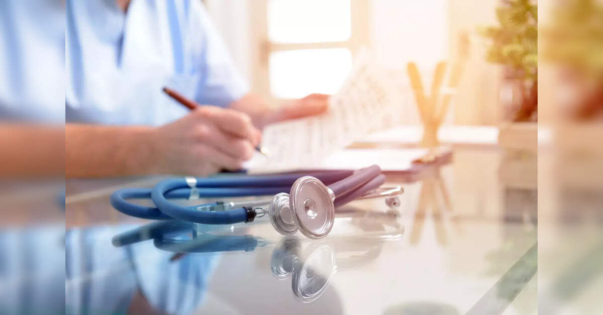 Andhra Junior Doctors Support Foreign Medical Graduates in PR Registration Delay, ET HealthWorld