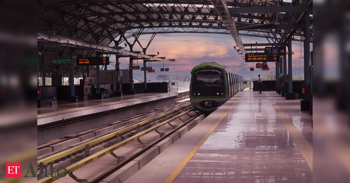 Fostering Sustainable Mobility: Innovations and Challenges Ahead