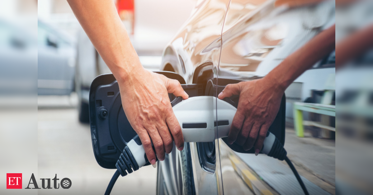 India's Auto Sector Q2 2025 Performance: India's Auto Sector Sees Average Deal Size Surge to $34 Million in Q2 2025, ET Auto