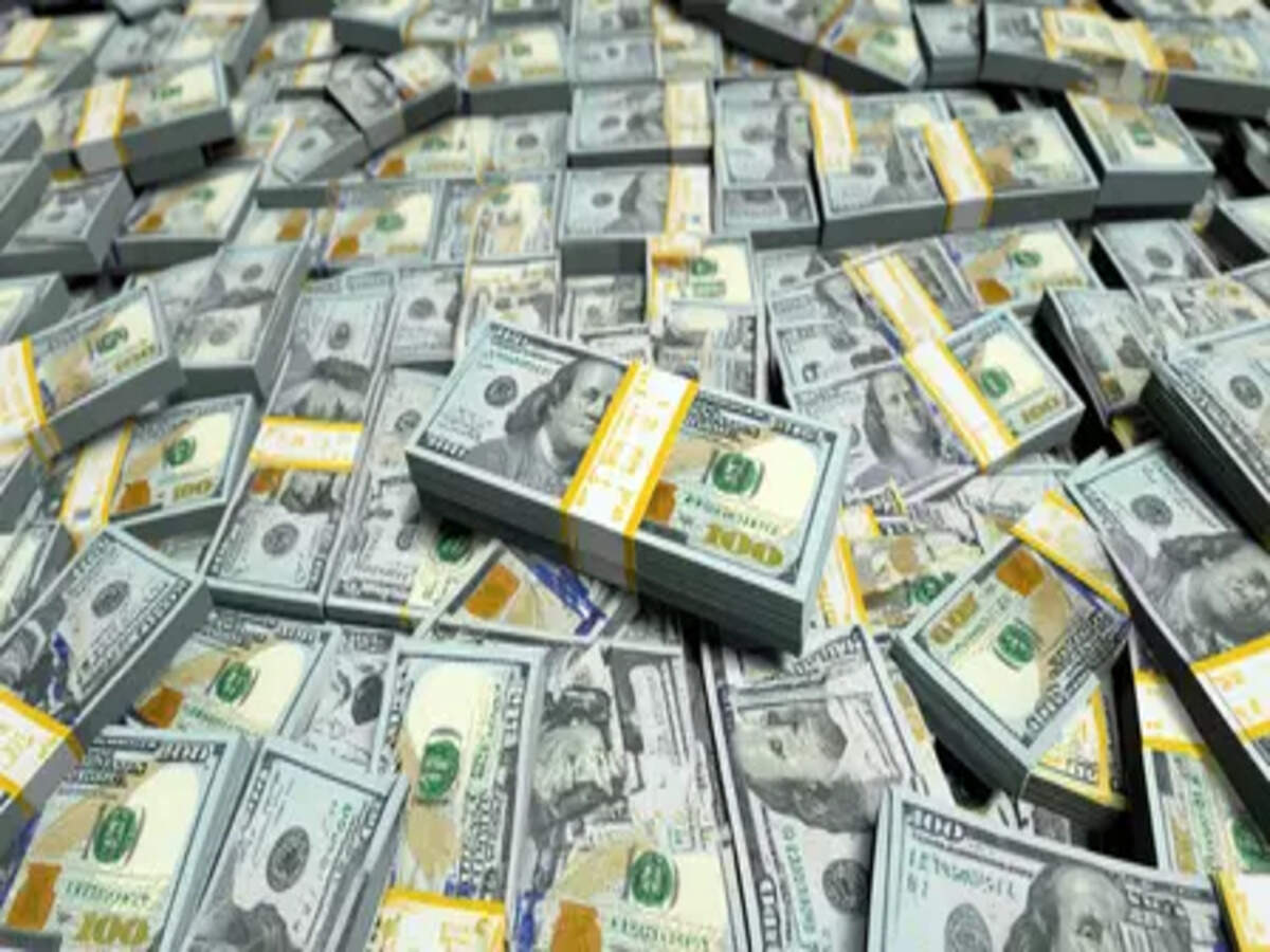 US Dollar Faces Decline as Indian Rupee Strengthens Amid Global Currency  Shift, ETCFO