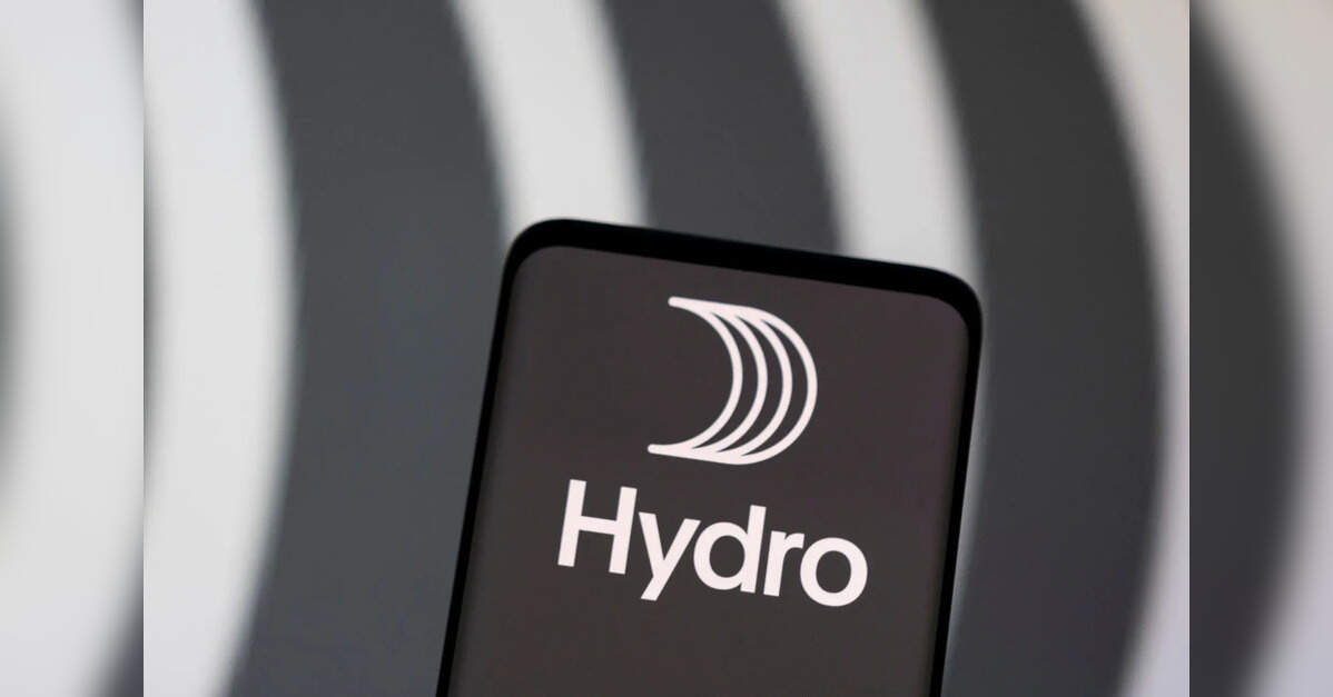 Aluminium producer Norsk Hydro to cut 750 white-collar jobs