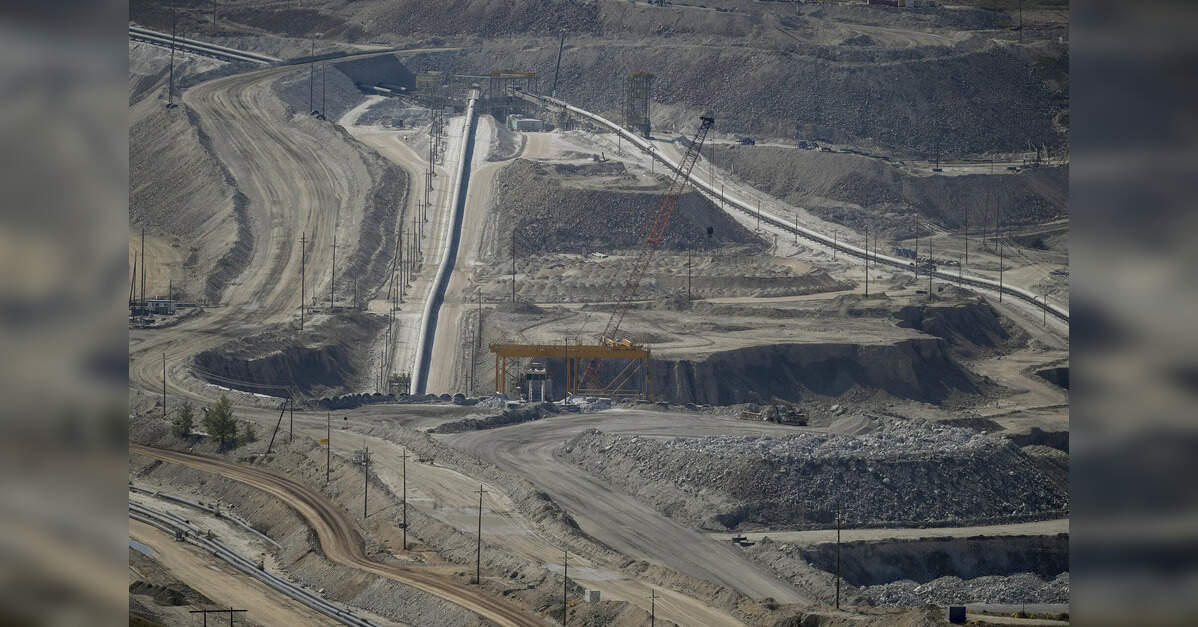 SCCL to participate in coal &amp; mineral block auctions