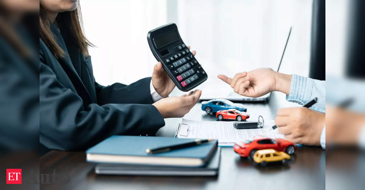 Banks see car loan cancellations as buyers wait for GST rate cut
