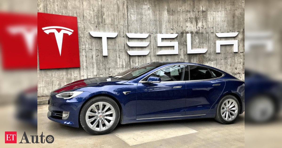 <div>Tesla jumps after Musk acquires EV maker's shares worth $1 billion</div>
