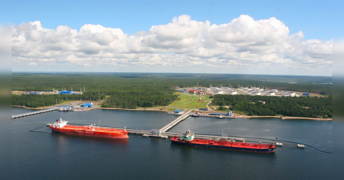 Russia's Primorsk port continues to load oil with delays, sources say
