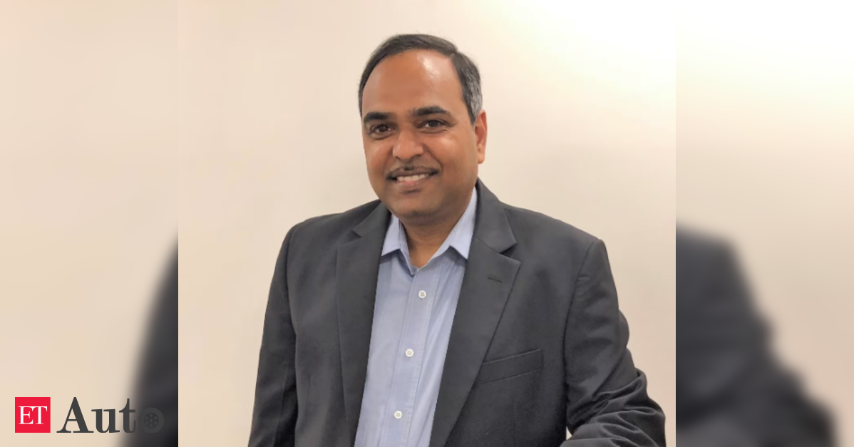 <div>Tata Motors names Shailesh Chandra as MD & CEO, announces top-level reshuffle ahead of demerger</div>