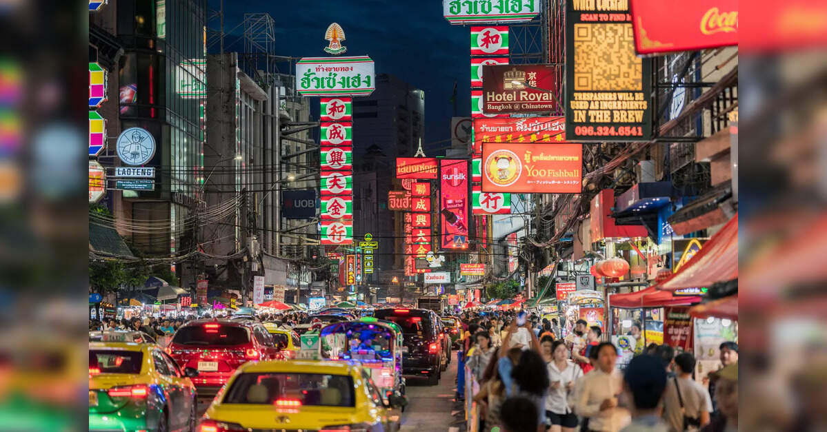 Indian travellers trade hometown holidays for global getaways this festive season: Adara data