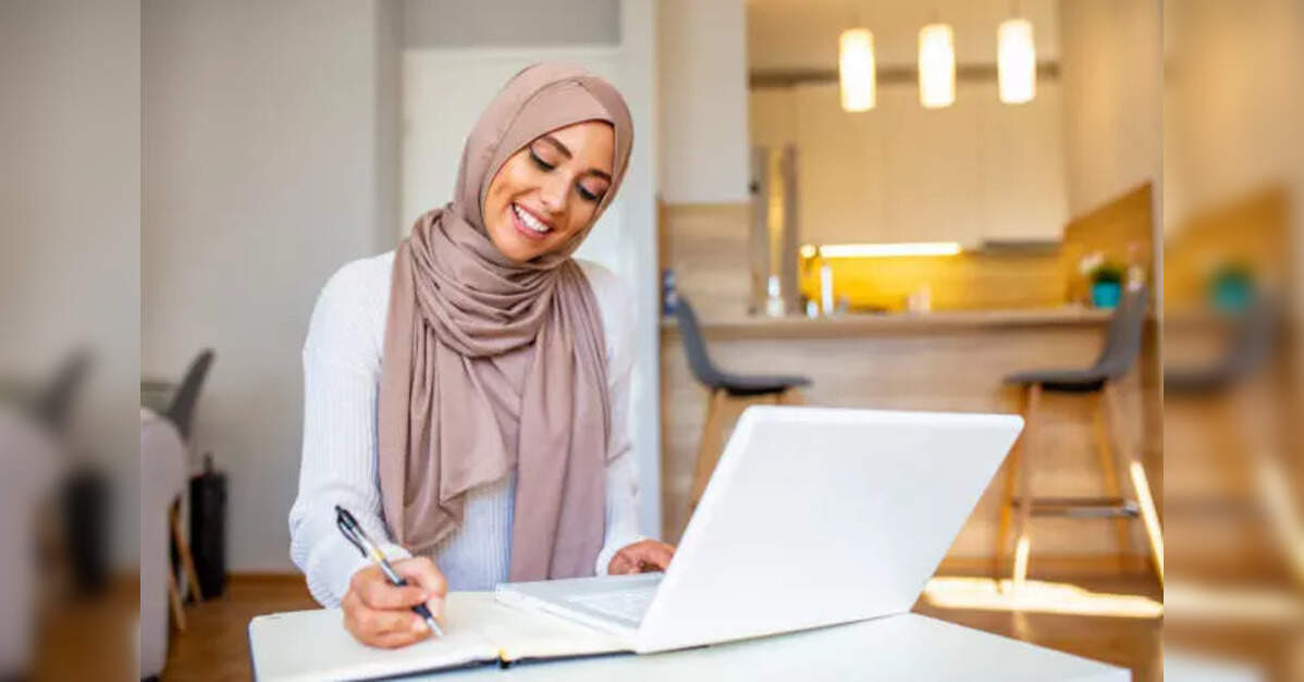 UAE launces first official employment programme for home-based women workers