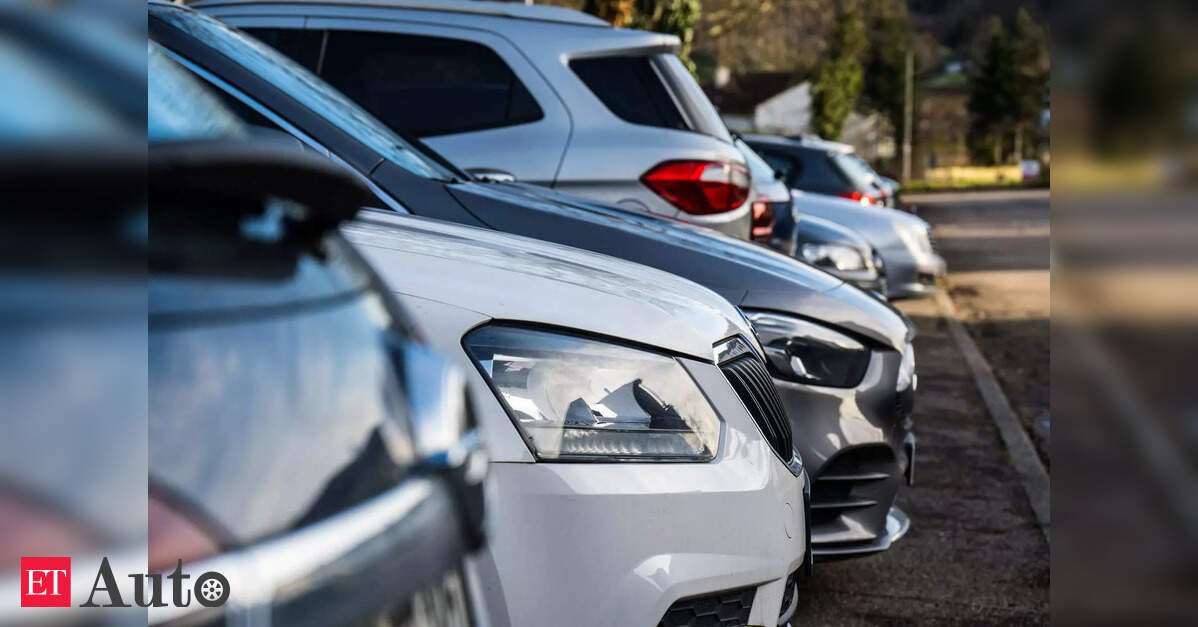 EV share in US car sales rises to 11%