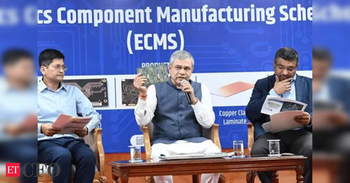 India Greenlights ₹5,500 Crore for Electronics Manufacturing Expansion