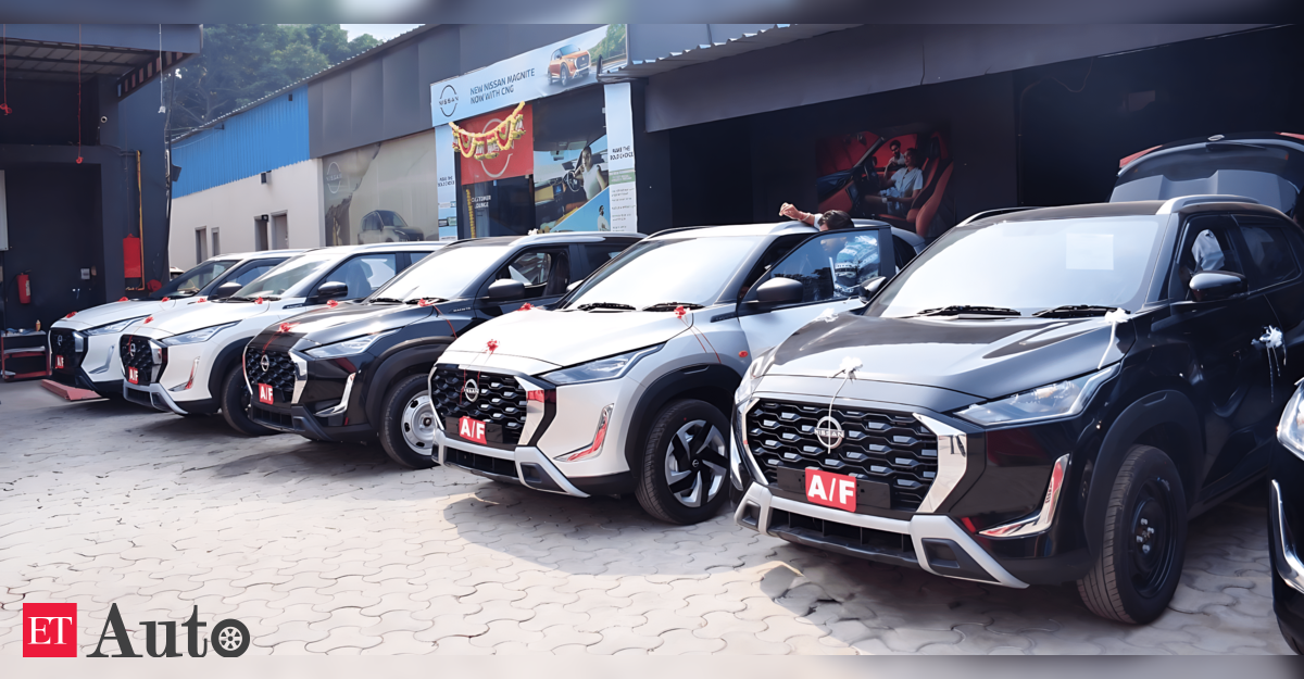 Nissan delivers 51 Magnite SUVs in a single day in Noida, marking festive milestone Nissan delivers 51 Magnite SUVs in a single day in Noida, marking festive milestone