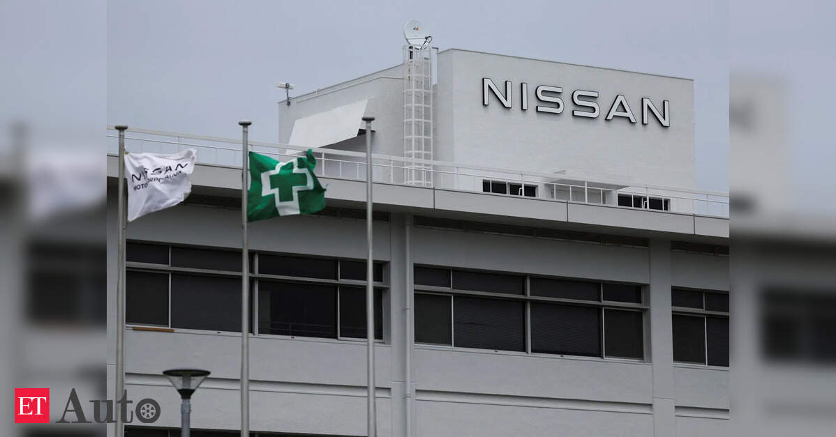 Nissan shares suffer sharp drop after operating loss forecast Nissan shares suffer sharp drop after operating loss forecast