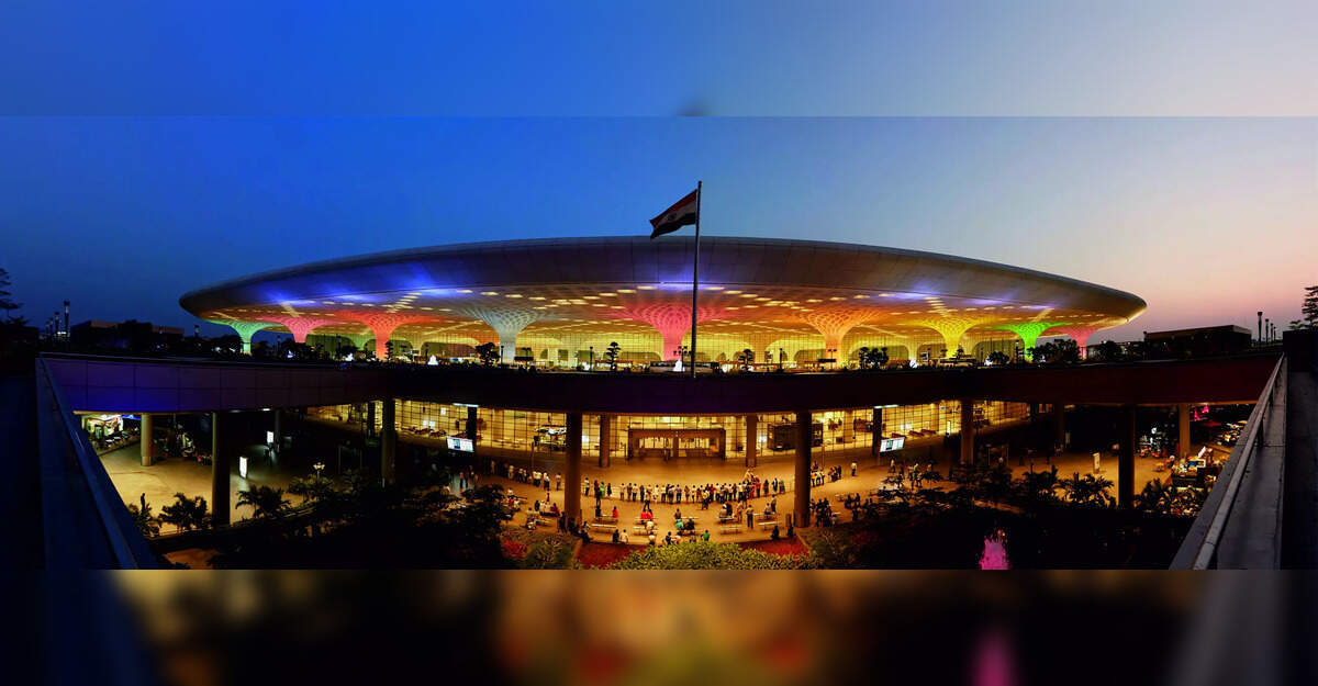 Mumbai airport to temporarily suspend operations on both its runways on Nov 20 for 6 hours