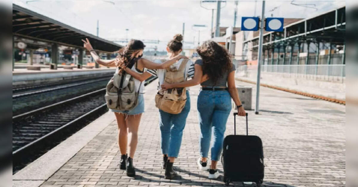 MMT data reveals expanding travel footprint: Indians book stays across 1,441 cities in India