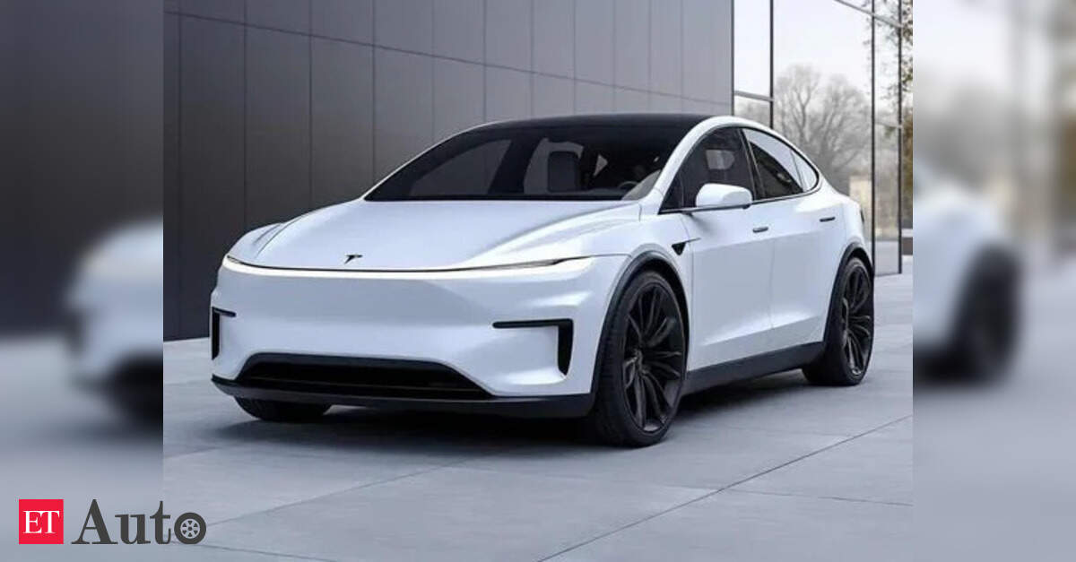 Govt to fine-tune electric car scheme to woo OEMs, seeks feedback in two weeks