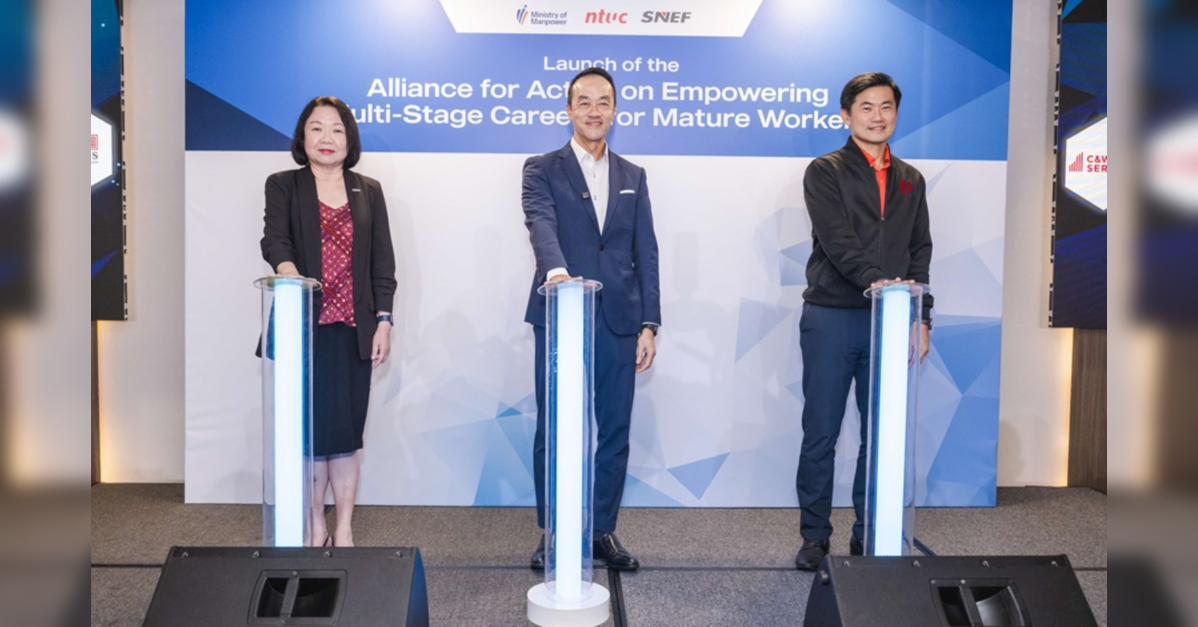 Singapore pilots flexible career pathways for mature workers