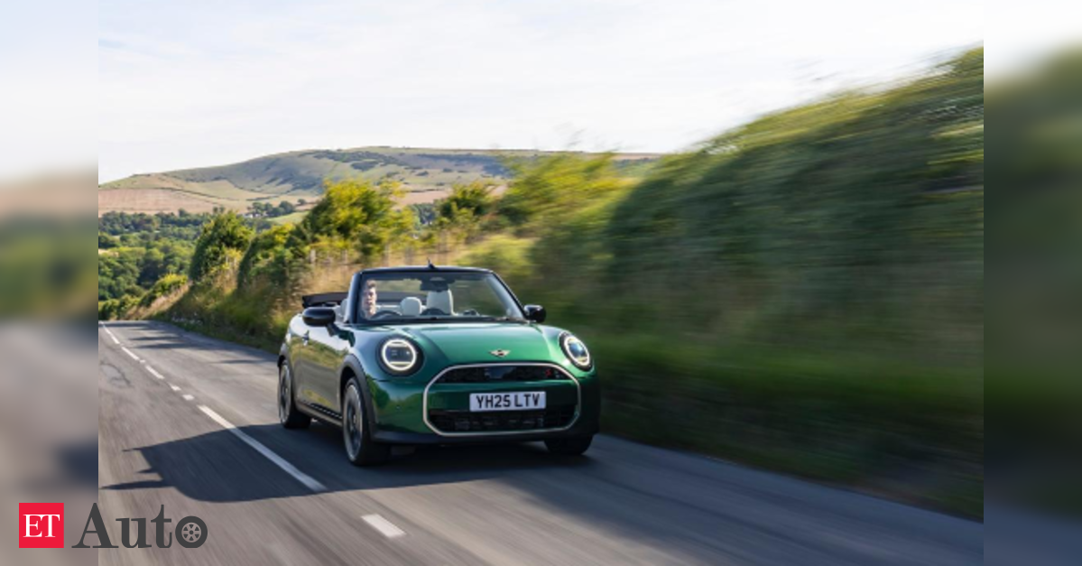 MINI opens pre-launch bookings for new Convertible ahead of December debut