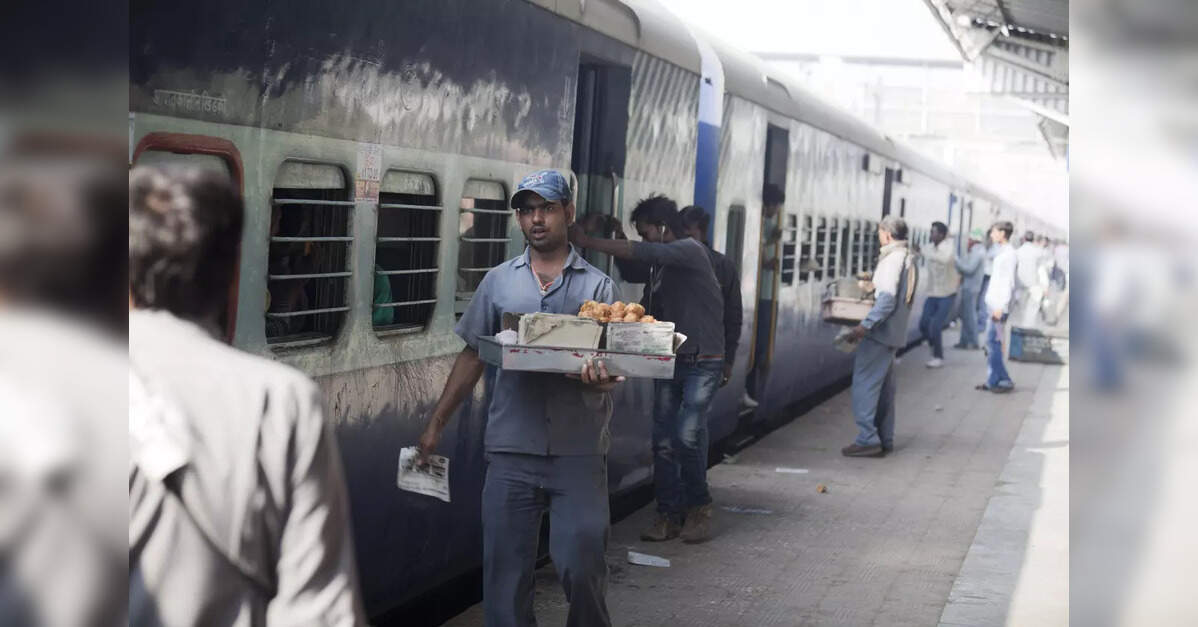 Railway Board denies policy on Halal-certified meals onboard after NHRC notice