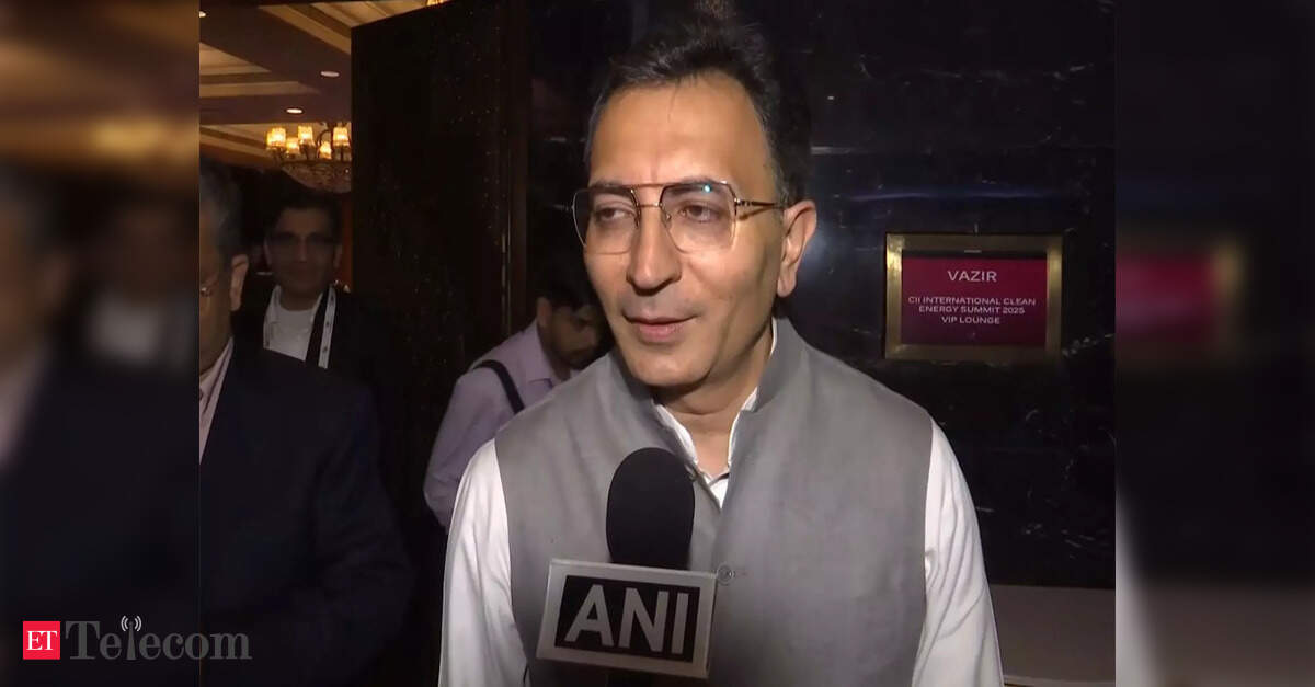 Government never wants to over-regulate, stifle innovation: Jitin Prasada