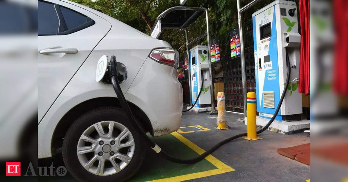 Delhi govt to focus on safe battery recycling, disposal in EV policy