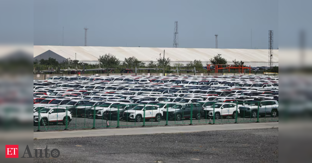 Automakers and dealers face Chinese pricing crackdown