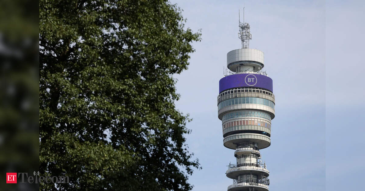 UK regulator probes BT, Three over summer outages