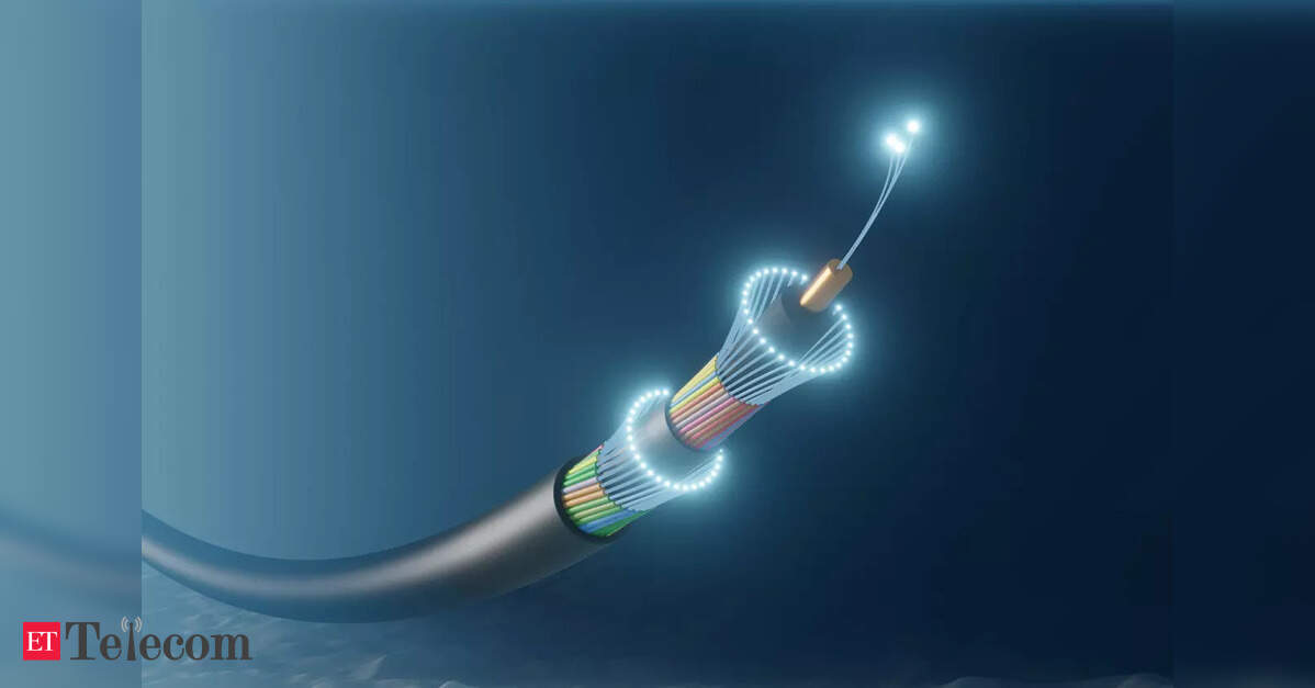 El Salvador selects U.S. company Liberty Networks for subsea cable project