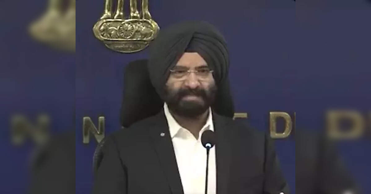 Delhi Pvt offices not adopting WFH to face action: Minister