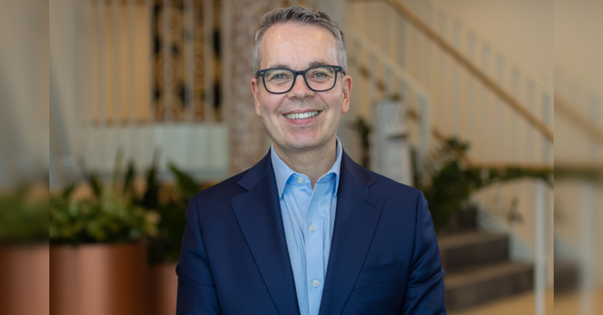 Tourism Australia appoints Robin Mack as Managing Director