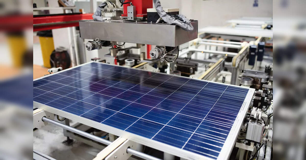 Himachal CM asks for installation of solar power systems at healthcare institutions