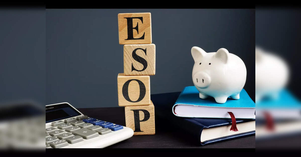 Bank of America to award stock worth $1 billion to non-executive employees