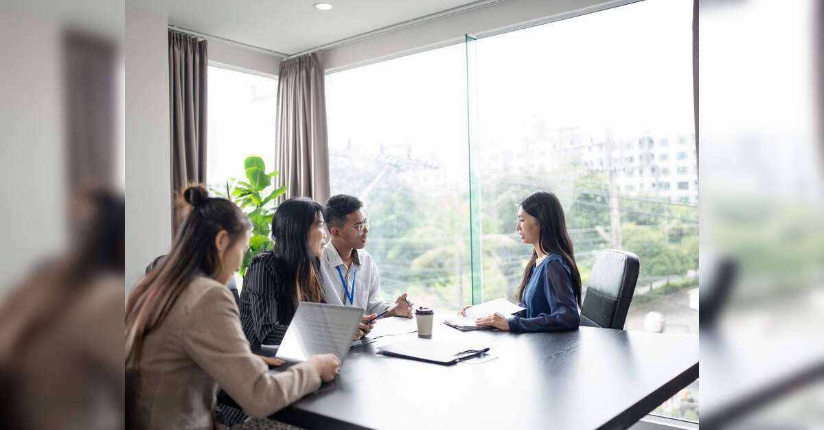 Spain records highest number of foreign workers in 2025