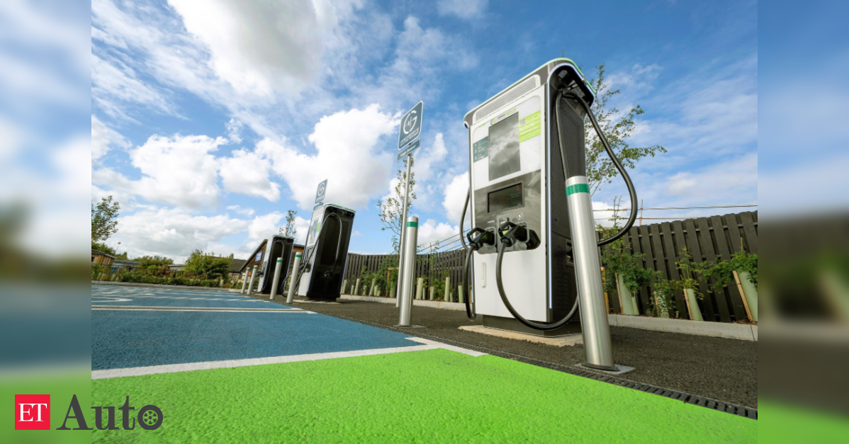 DTC to set up EV charging hubs for buses and trucks at three Delhi depots