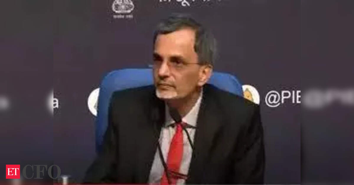 Economic Survey ties rupee strength to manufacturing push, CEA flags rising imports and market risks