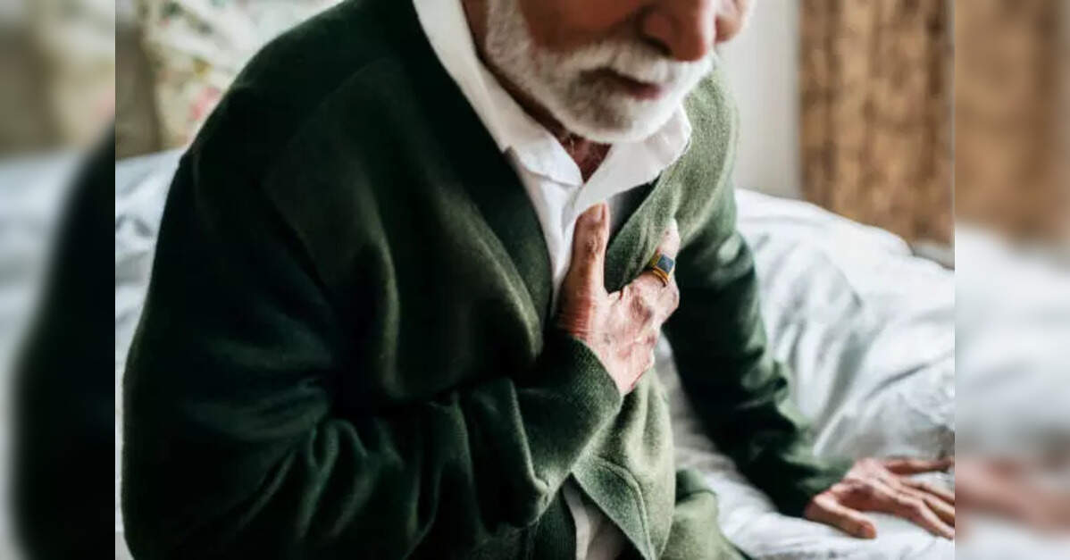 Study finds men develop coronary heart disease years earlier than women