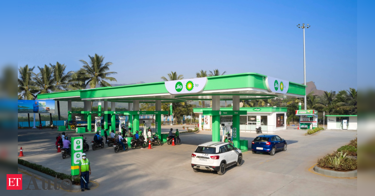 Jio-bp launches ACTIVE technology petrol to boost engine efficiency, cut deposits