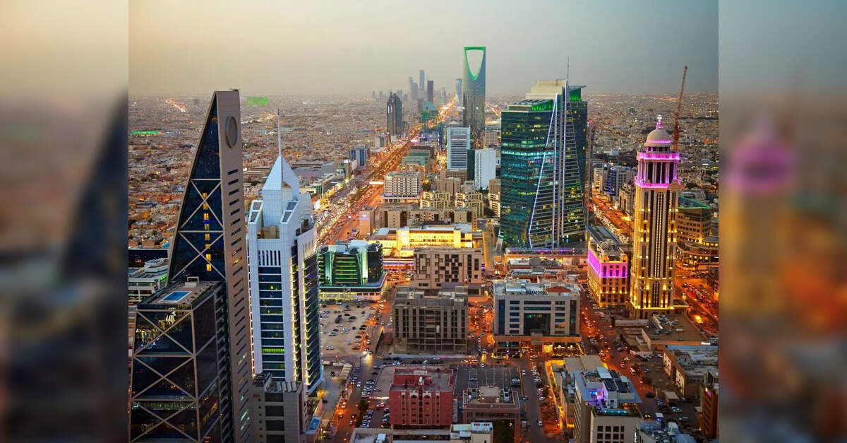 Saudia transports 37 mn passengers in 2025, expands network to over 100 destinations