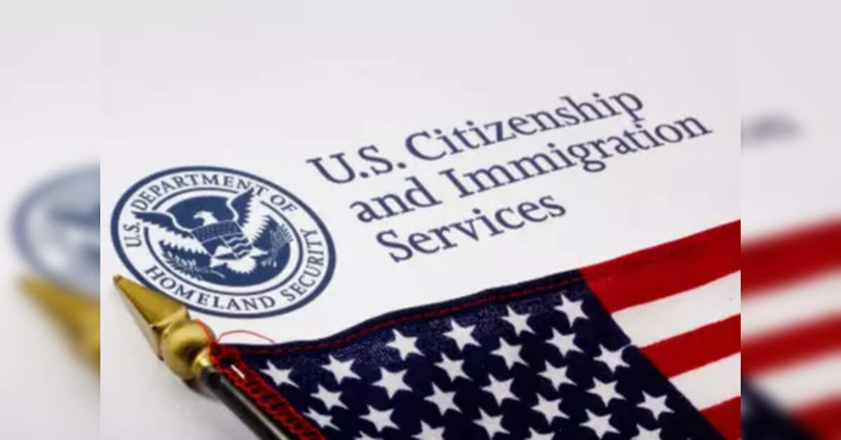 Texas journalist 'exposes' Indian recruiters behind 'H-1B only' job ads on LinkedIn