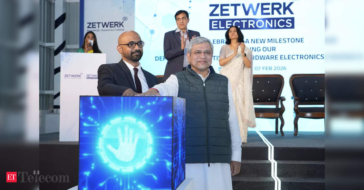 Ashwini Vaishnaw opens Zetwerk’s new plant in B’luru