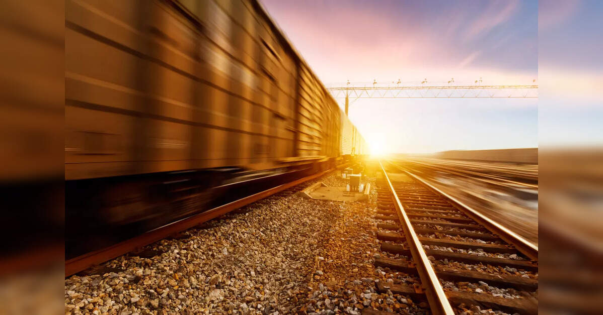 Indian Railways trials stainless steel containers for bulk salt transport