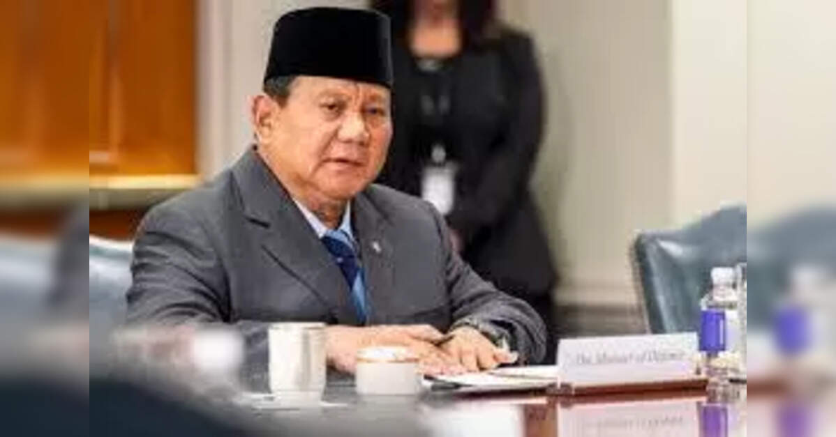 Indonesia’s President meets tycoons, pushes job creation