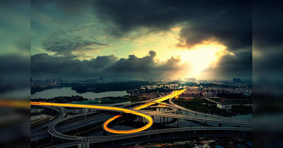 Delhi CM lays foundation for infrastructure projects worth over ₹1,000 crore